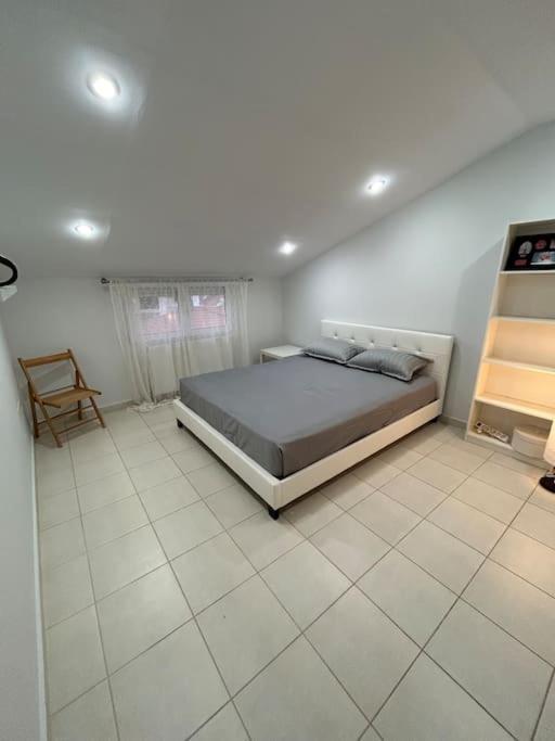 Riga'S Modern Attic Apartment Drama Exterior photo